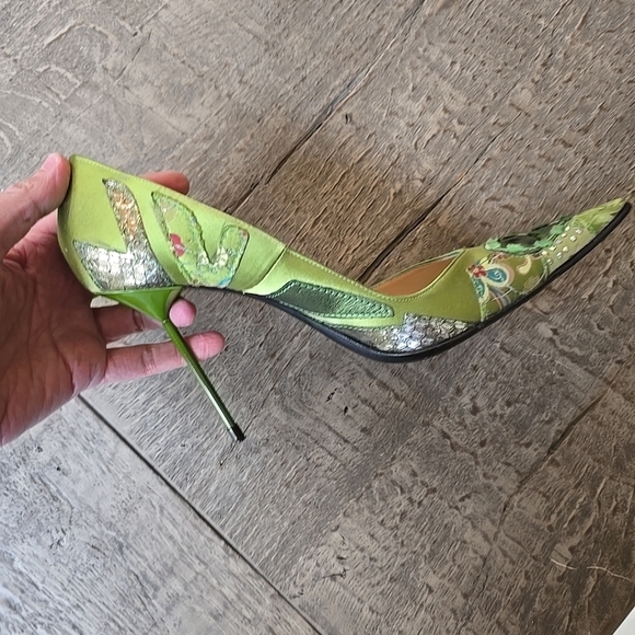Vivien Lee Women’s Stunning Green Fabric Designer Heels Stilettos Size 38 1/2 - Picture 9 of 15